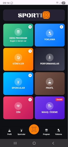 Sportix antrenör dashboard ekranı